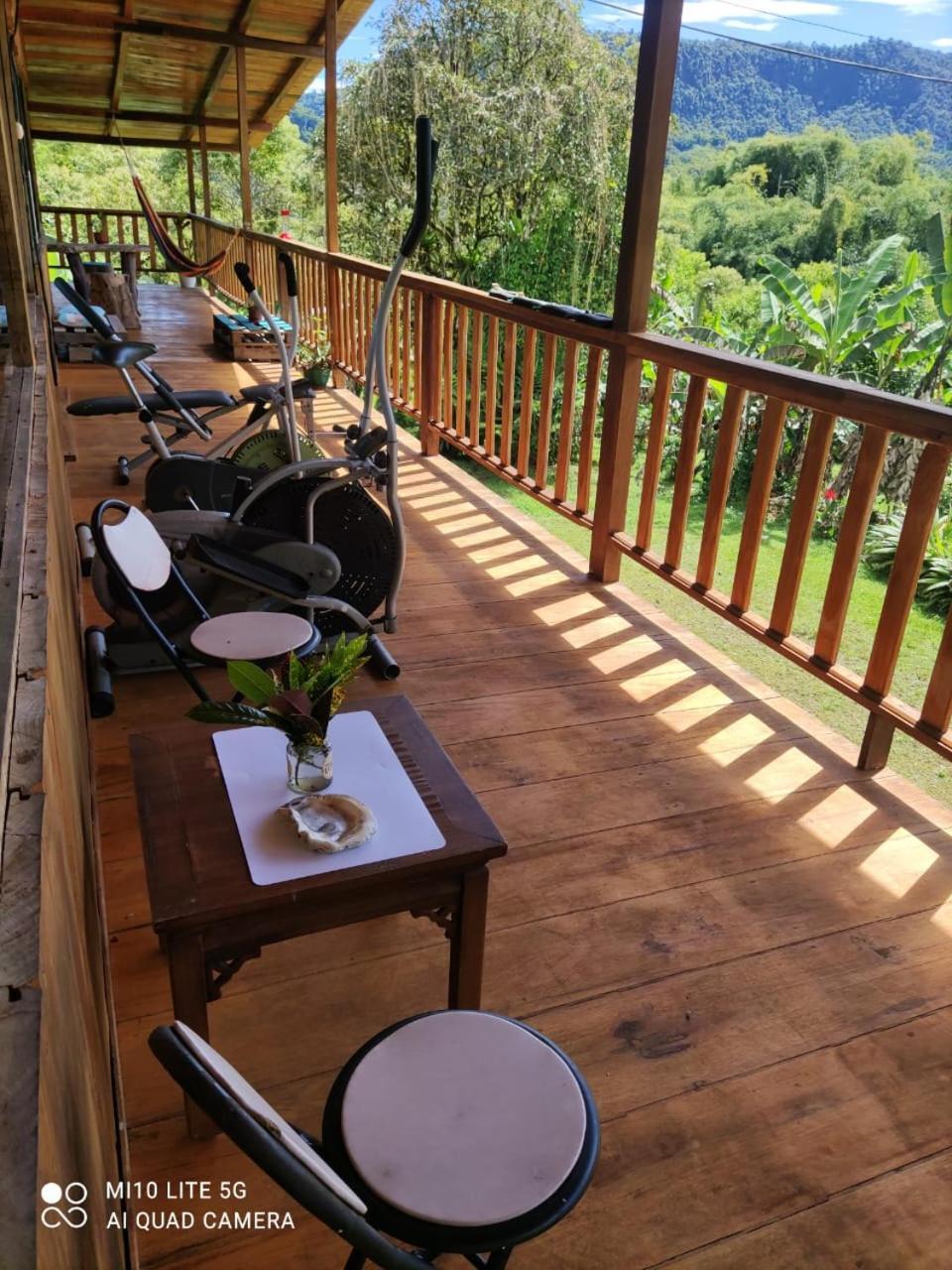 Hotel The Temple I, Mindo Exterior foto